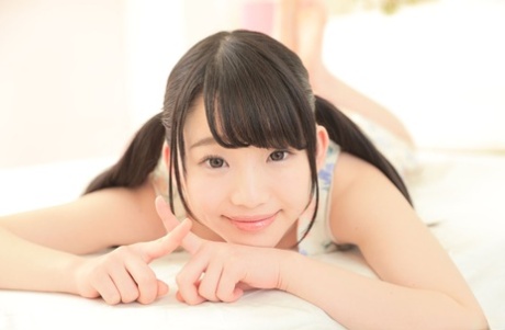 Delicious Japanese teen Yuna Himakawa gets her innocent pussy fucked & jizzed